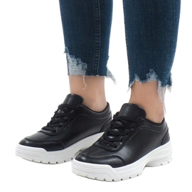 Tênis esportivos pretos 6255 1