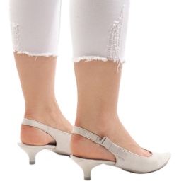 Sapatos Gray em um calcanhar B-43 multicolorido cinza 1