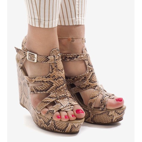 Sandálias de cunha camelo A-7A castanho 2