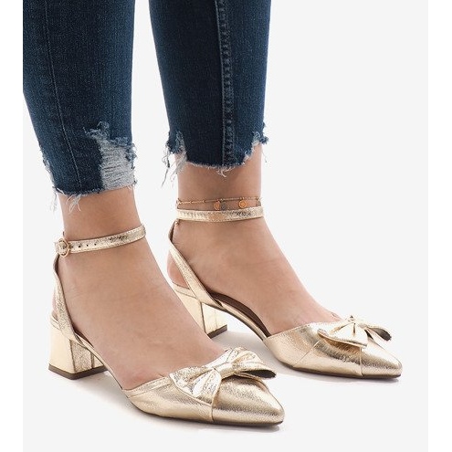 Sandálias de salto dourado 1702-2 1