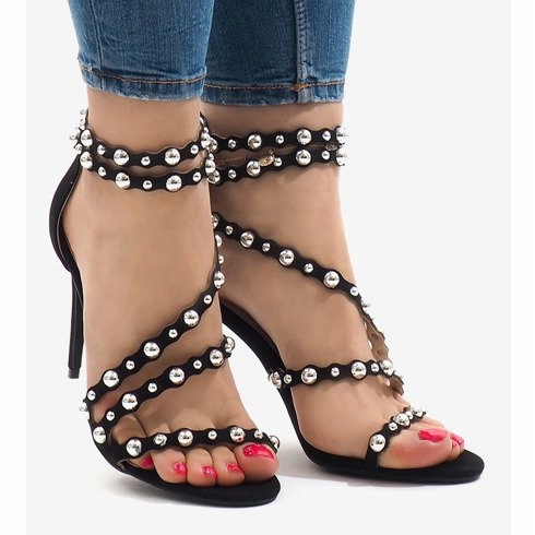 Sandálias pretas com tachas 8297-Y preto 2