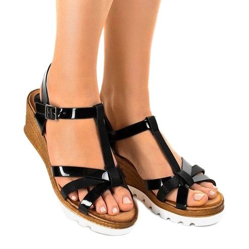 Sandálias pretas na plataforma FD-67 preto 1