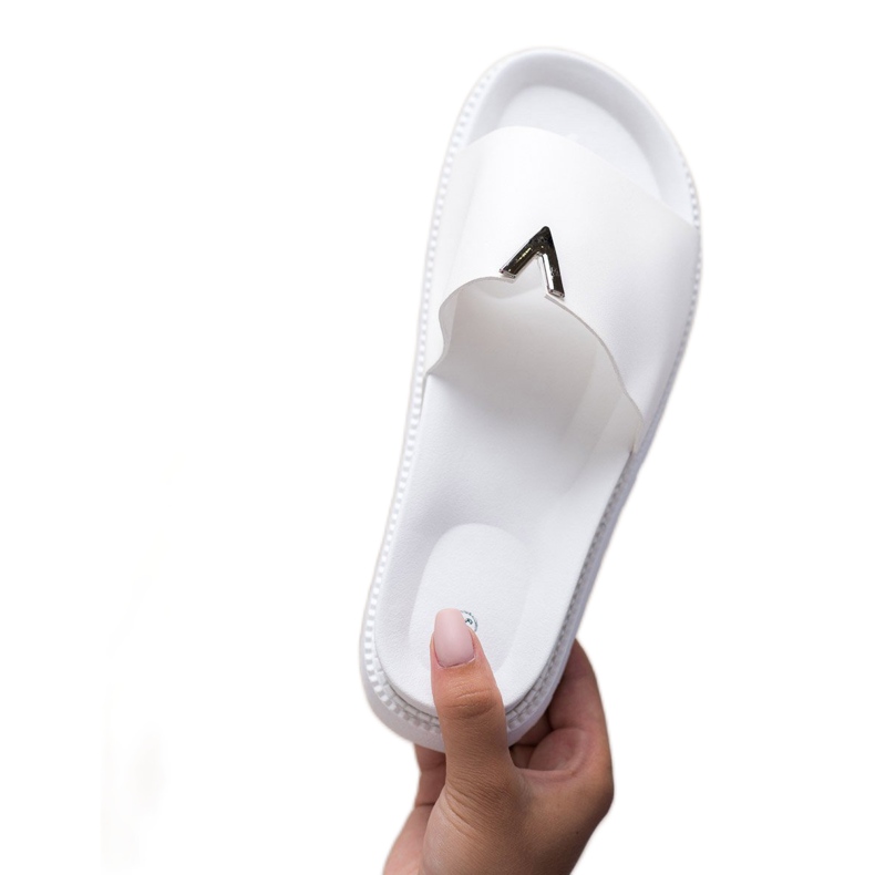 SHELOVET Chinelos na plataforma branco 2