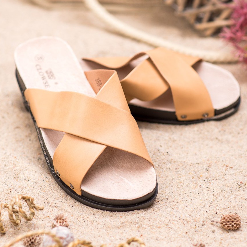 Clowse Chinelos bege 1