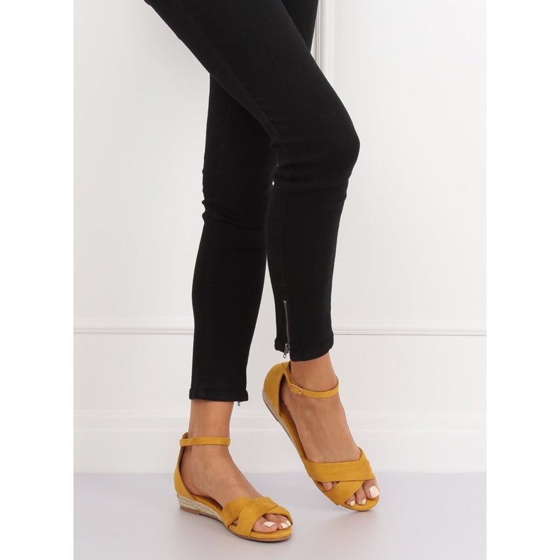Sandálias alpercatas amarelas 9R121 Amarelo 1