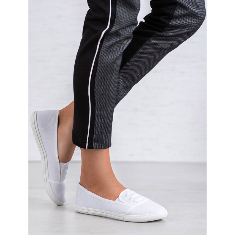 Balada Tênis slip-on branco 2