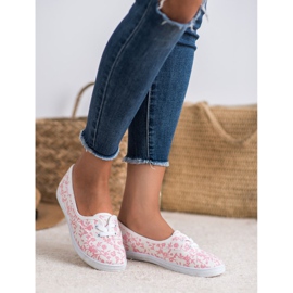 Tênis com padrão VICES branco rosa 1