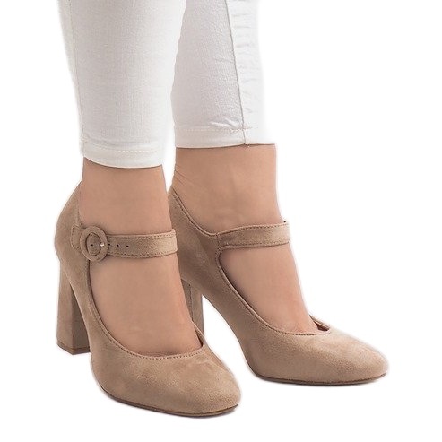 Bombas bege no pilar M083 2