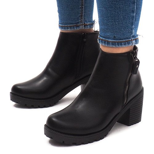 Botas quentes em um poste 3045-3 preto 1 Botas quentes em um poste 3045-3 preto 1