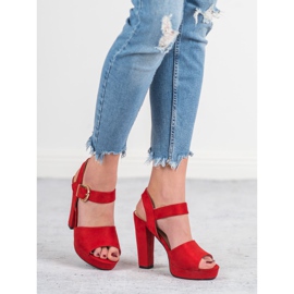 SHELOVET Sandálias vermelhas na plataforma vermelho 1