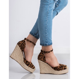 SHELOVET Bombas com Panetrka castanho 1