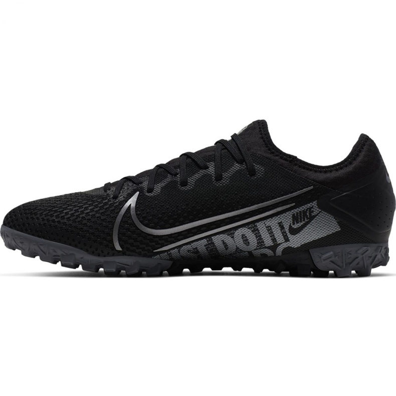 Chuteiras Nike Mercurial Vapor 13 Pro Tf M AT8004 001 pretas preto preto 2 Chuteiras Nike Mercurial Vapor 13 Pro Tf M AT8004 001 pretas preto preto 2
