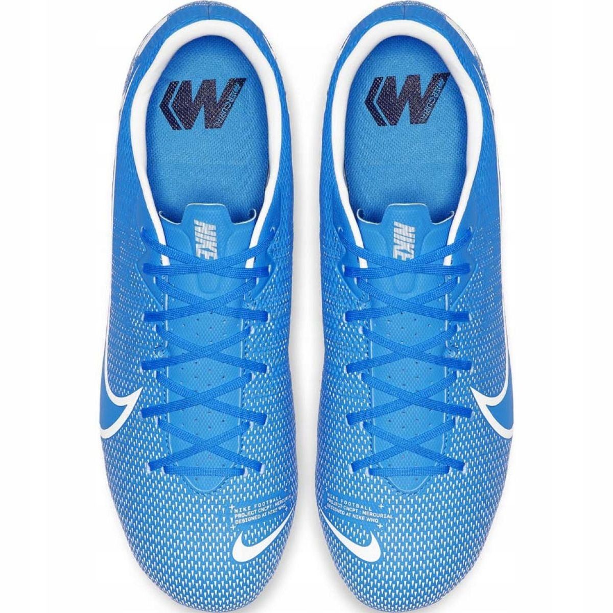 tênis de futebol da nike