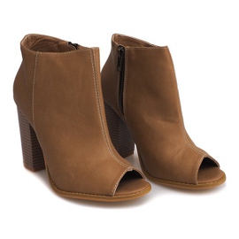 Botas abertas em um bar Sarah Beige bege 1 Botas abertas em um bar Sarah Beige bege 1