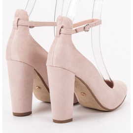Ideal Shoes Bombas presas com fivela castanho 2