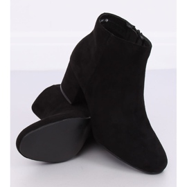 Botas pretas de salto baixo YQ216P pretas preto 1