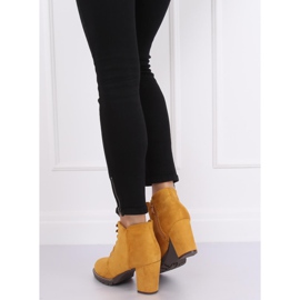 Botas de salto alto em mel 995-30 Amarelo 2