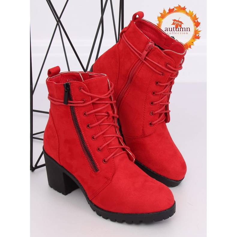 Botas vermelhas no protetor W358 Vermelho 1