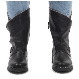 Botas pretas com tachas JLA06 preto 2