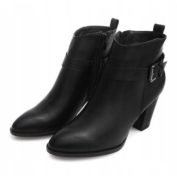 Botas em um poste 2255-2 preto 1