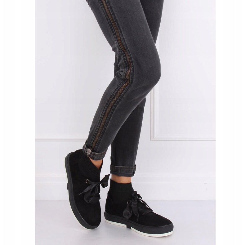 Tênis preto CH-95 preto no tornozelo 1