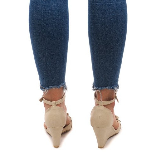 Sandálias de cunha F1-43 bege 2