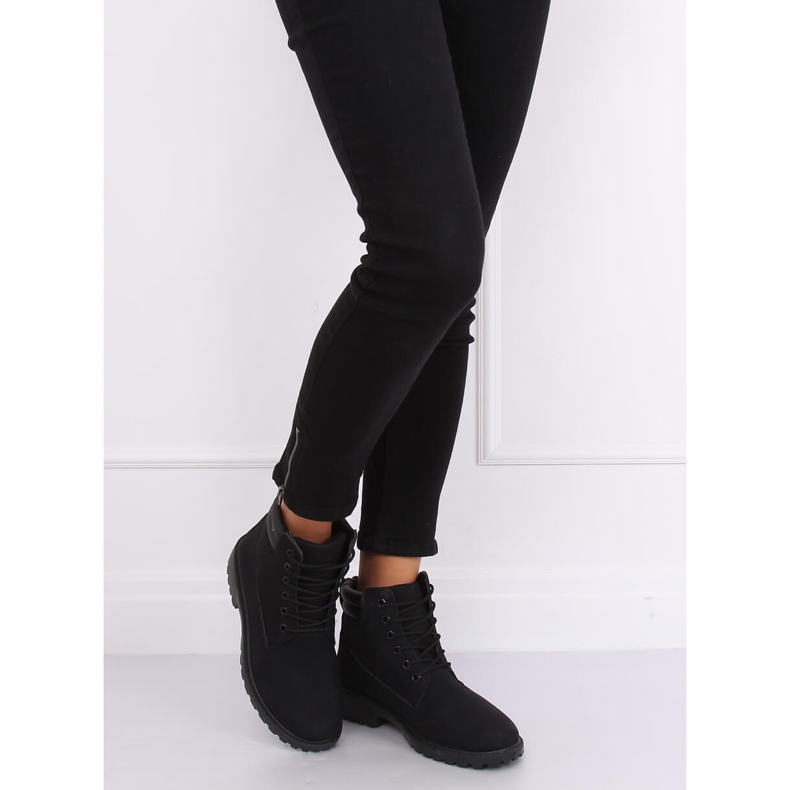 Botas femininas negras de madeira W-3033 Preto 2