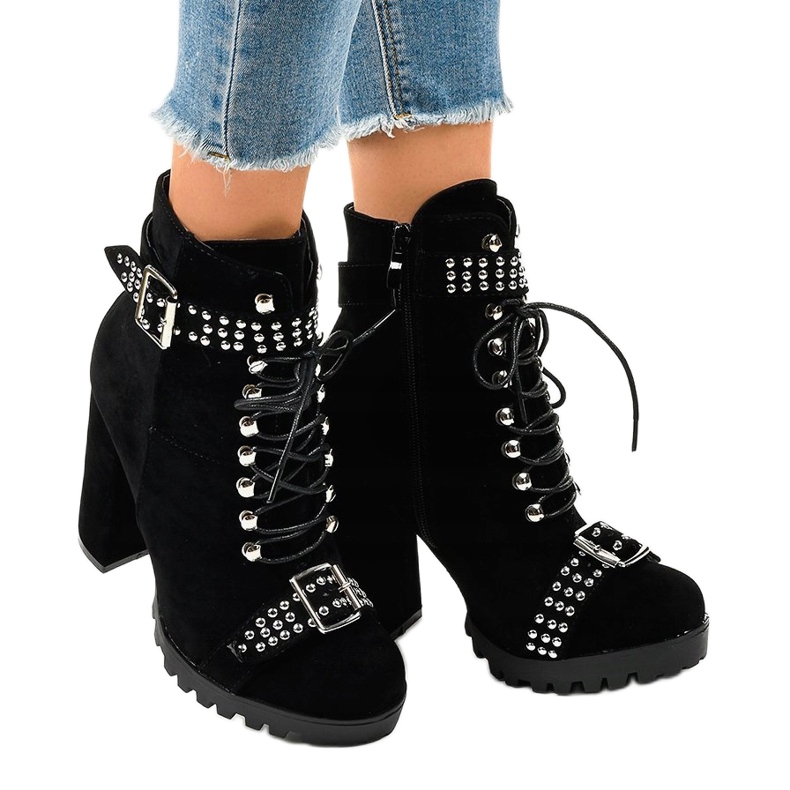 Botins de camurça preta no poste LS5071 preto 2