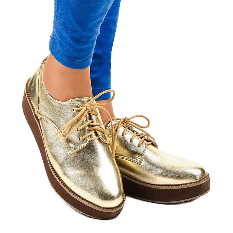 Sapatos de renda elegantes dourados 2017-1 1 Sapatos de renda elegantes dourados 2017-1 1