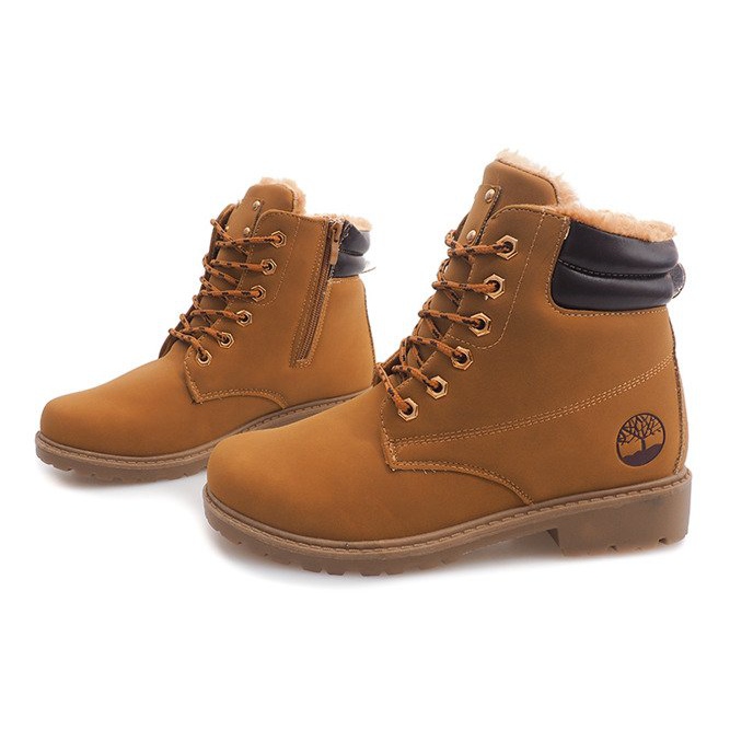 Botas de madeira isoladas BED01 Camel marrom 2