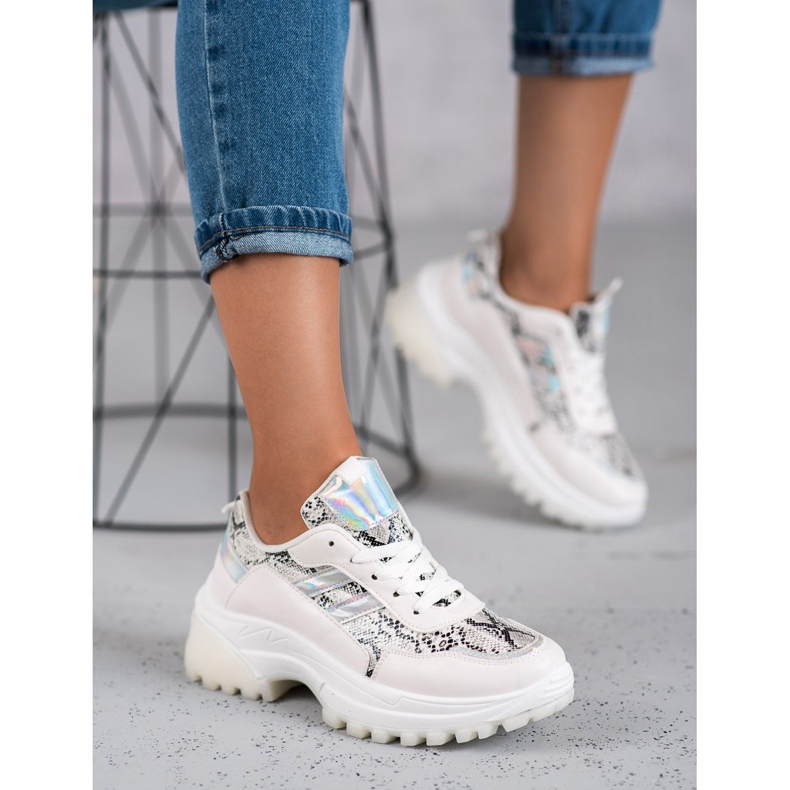 SHELOVET Tênis com estampa de cobra branca branco 1