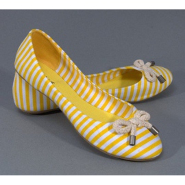 Bailarinas listradas com arco amarelo 16-c 2 Bailarinas listradas com arco amarelo 16-c 2