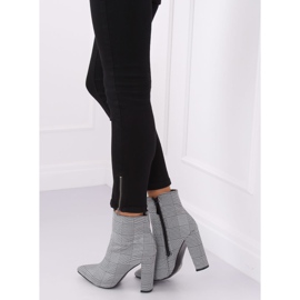 Botas pretas de salto alto NS053P Houn Dstooth preto 2