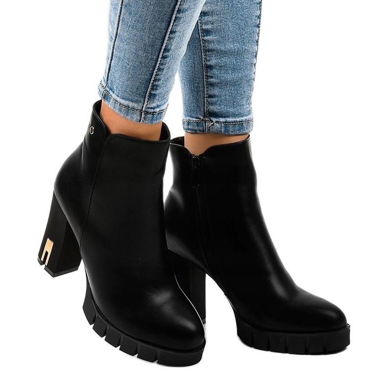 Botins pretos com zíper HX16041-46 1