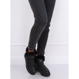 Tênis de cano alto preto com pele W19-29 Preto 2