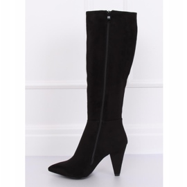 Salto alto preto clássico 8677 Preto 1 Salto alto preto clássico 8677 Preto 1