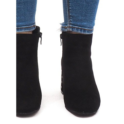 Botas quentes em um poste M217 preto 2