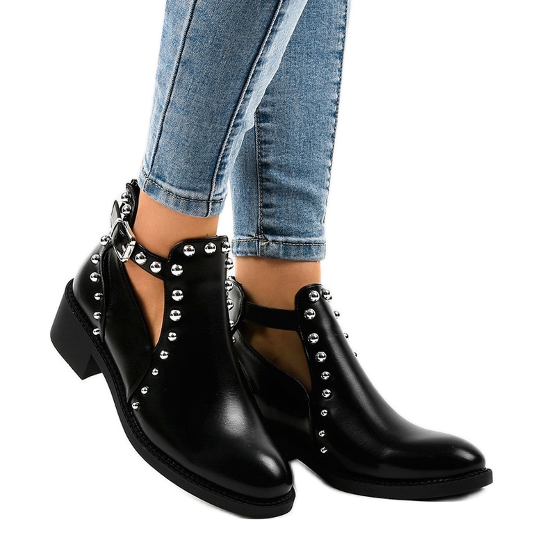 Botas pretas femininas no poste A-407 preto 2
