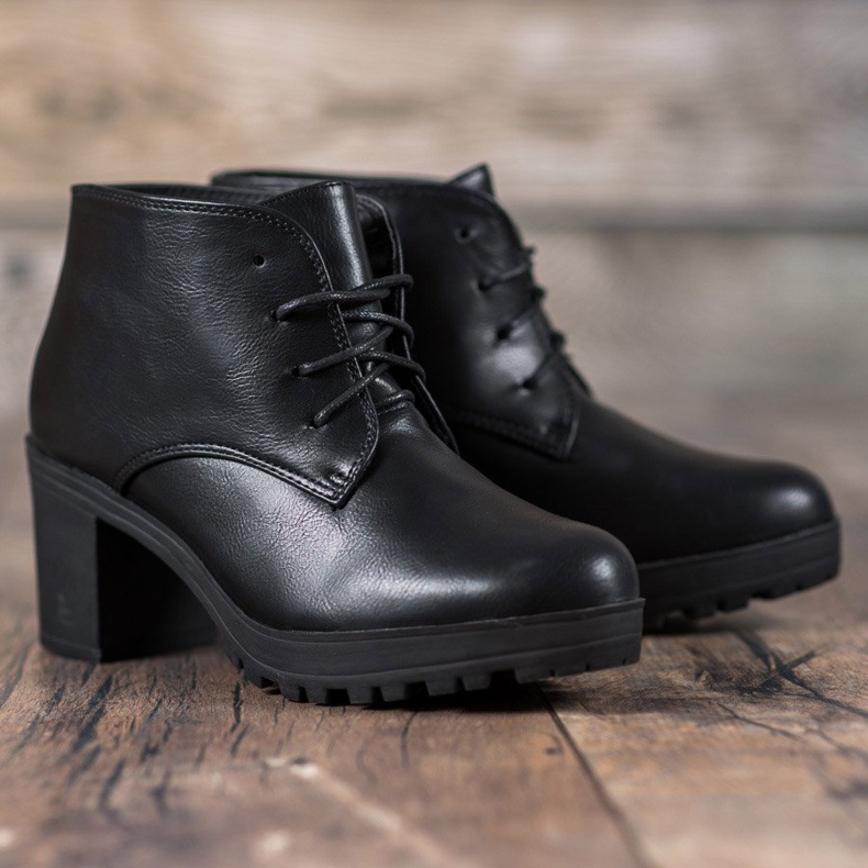 SHELOVET Botas amarradas na plataforma preto 2