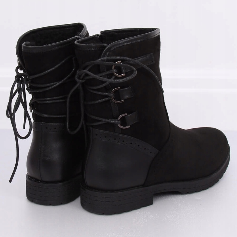 Botas isoladas pretas 8122 pretas preto 1
