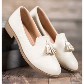 Queentina Lordes com brilho castanho 1