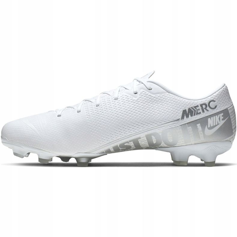 Chuteira Nike Mercurial Vapor 13 Academy FG / MG M AT5269-100 branco branco 2 Chuteira Nike Mercurial Vapor 13 Academy FG / MG M AT5269-100 branco branco 2