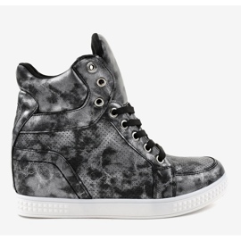 Tênis preto com cunhas amarradas ON001 2