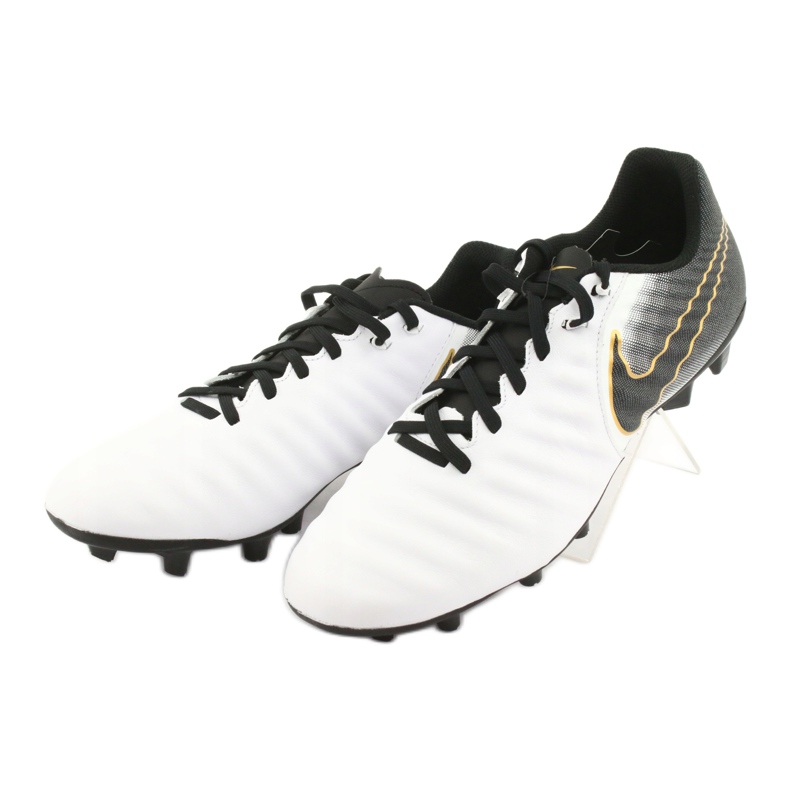 Chuteira Nike Tiempo Legend 7 Academy Fg M AO2596-100 branco 1