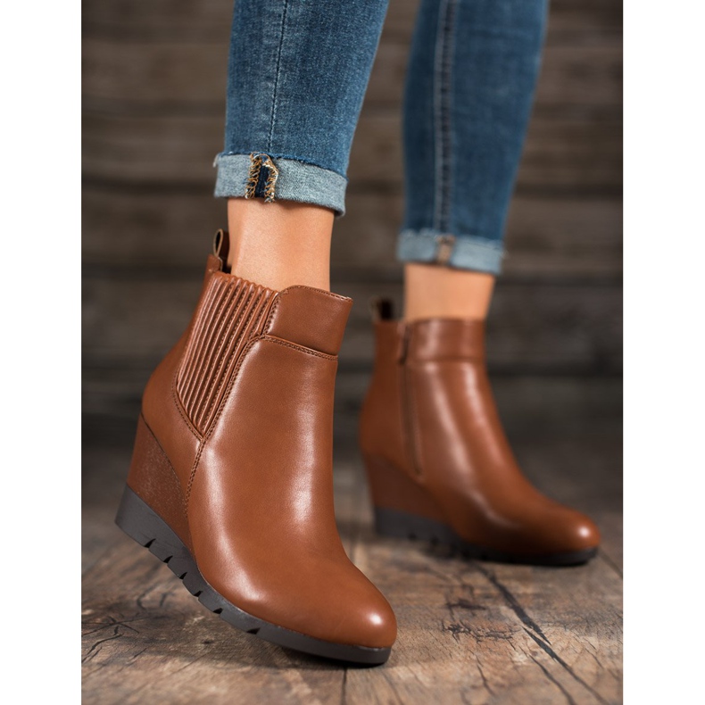 SHELOVET Botas de cunha marrom 1