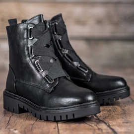 M.Daszyński Trabalhadores Negros preto 1