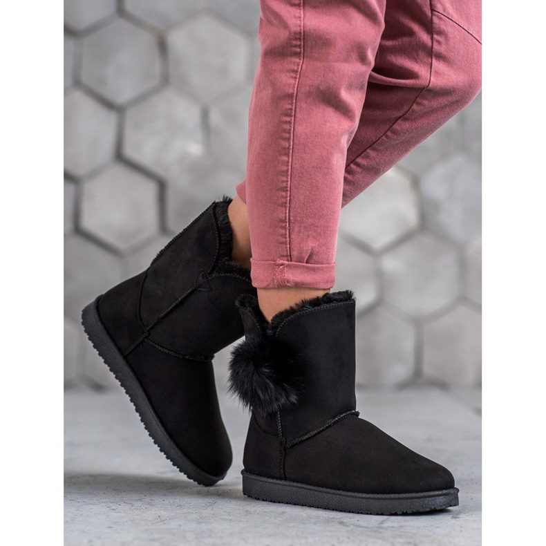 SHELOVET Mukluki com pompom preto 1