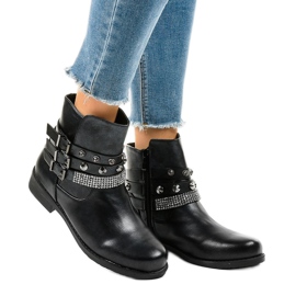 Botas pretas ricamente decoradas LL179 preto 1