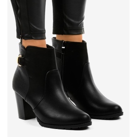 Botins pretos com zíper F168 1 Botins pretos com zíper F168 1