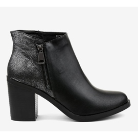 Botas pretas com salto leve 6718N preto 2